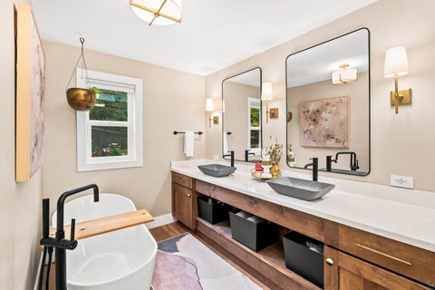 Tiny photo for 326 Bellis St, Duluth, MN 55803 (MLS # 6127879)