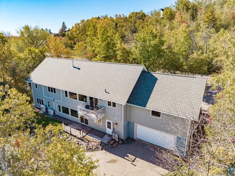 Tiny photo for 1424 E Skyline Pkwy, Duluth, MN 55802 (MLS # 6128362)