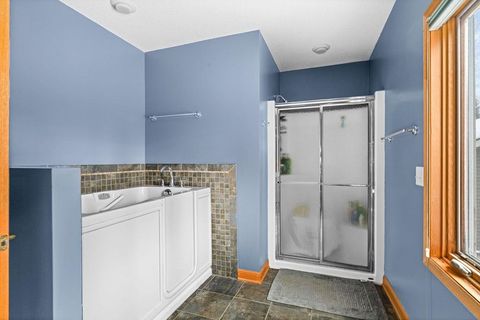 Tiny photo for 4964 Woodland Ave, Duluth, MN 55803 (MLS # 6123458)