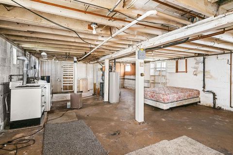 Tiny photo for 202 W Faribault St, Duluth, MN 55803 (MLS # 6122952)