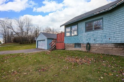 Tiny photo for 202 W Faribault St, Duluth, MN 55803 (MLS # 6122952)