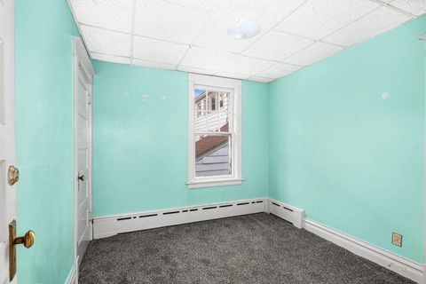 Tiny photo for 202 W Faribault St, Duluth, MN 55803 (MLS # 6122952)
