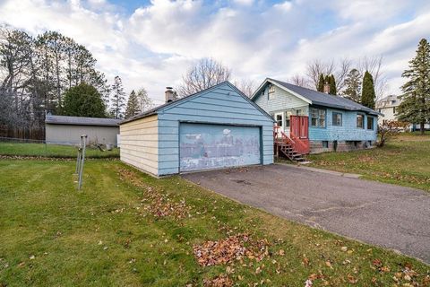 Tiny photo for 202 W Faribault St, Duluth, MN 55803 (MLS # 6122952)