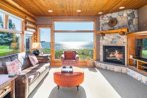 Tiny photo for 2826 Highway 61 #390, Two Harbors, MN 55616 (MLS # 6122644)