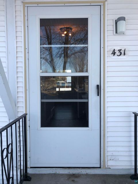 Photo of 431 Kelly Cr CIR #431, Duluth, MN 55811 (MLS # 6125538)