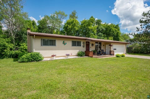 Tiny photo for 715 Allen Dr, Grand Rapids, MN 55744 (MLS # 6126399)