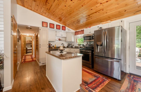 Tiny photo for 715 Allen Dr, Grand Rapids, MN 55744 (MLS # 6126399)