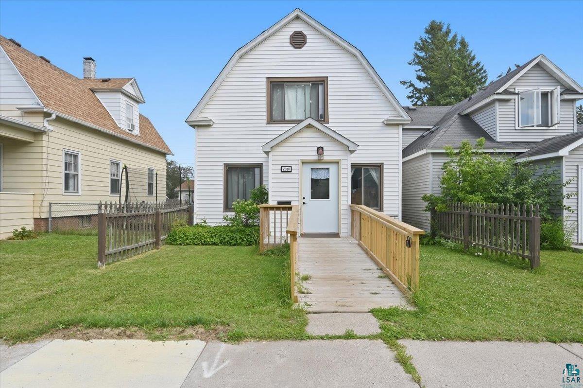 2334 Banks Ave