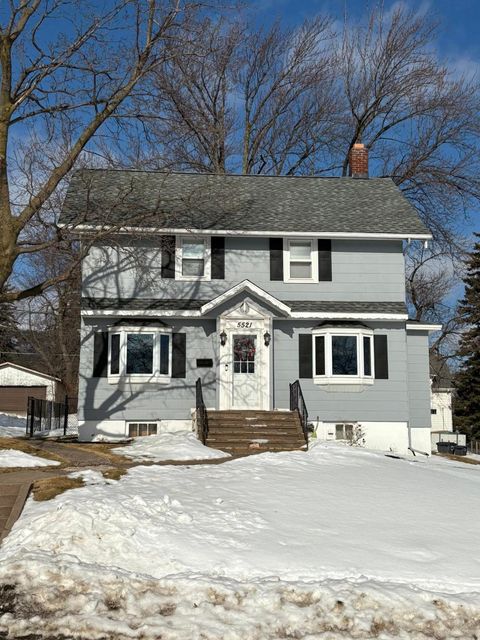 Tiny photo for 5521 Huntington St, Duluth, MN 55807 (MLS # 6123655)