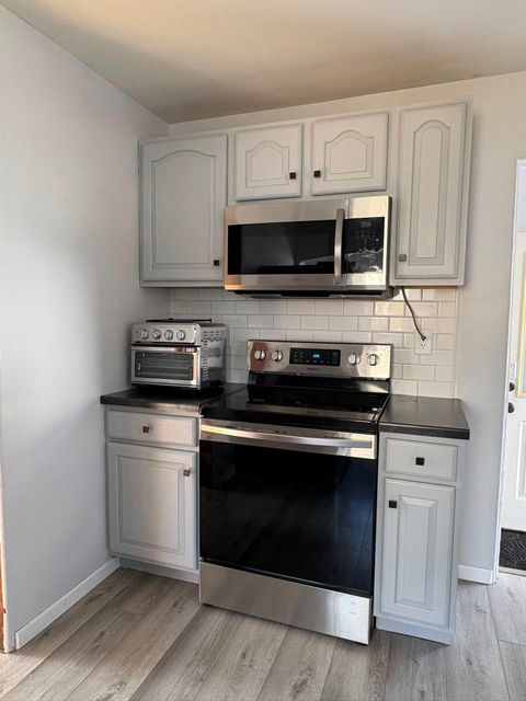 Tiny photo for 5521 Huntington St, Duluth, MN 55807 (MLS # 6123655)