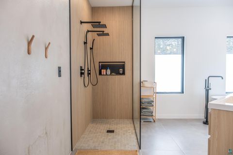 Tiny photo for 2980 Roberg Rd, Duluth, MN 55804 (MLS # 6124190)