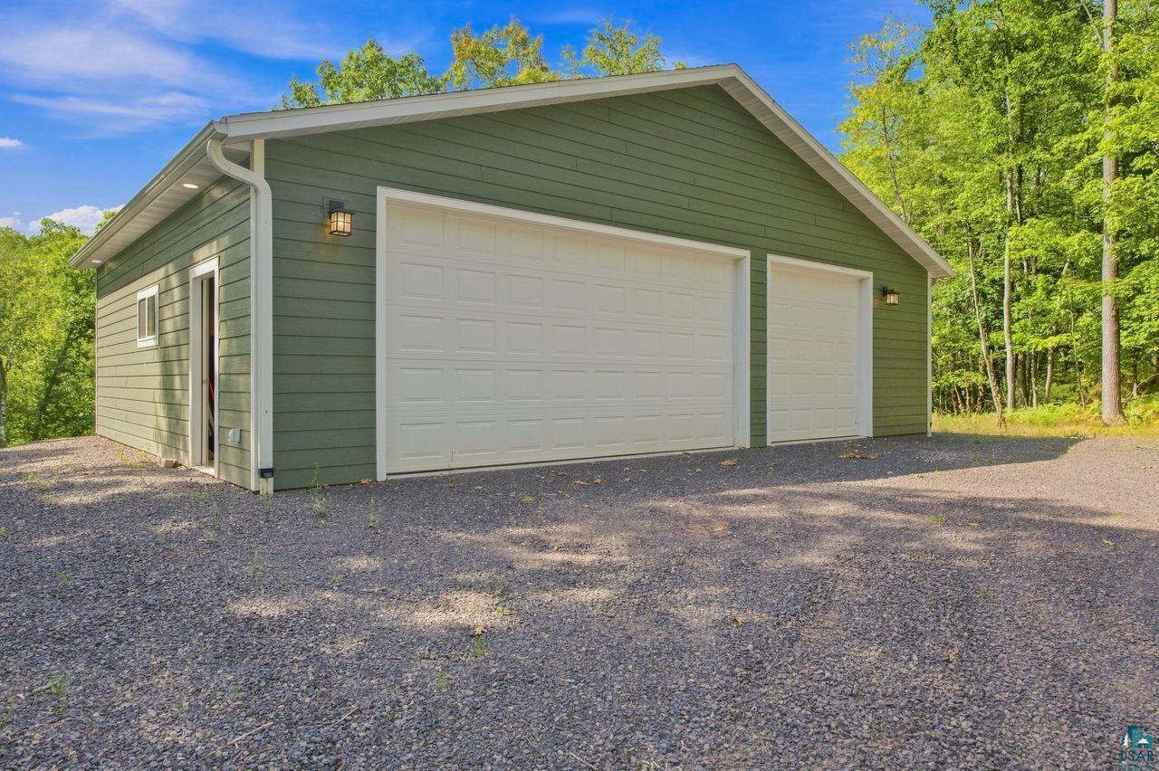 69085 E Long Lake Rd