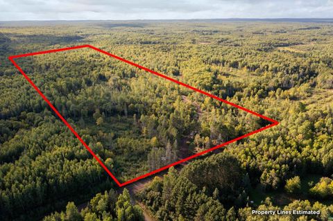 Tiny photo for 2911 Clark Rd, Two Harbors, MN 55616 (MLS # 6124244)