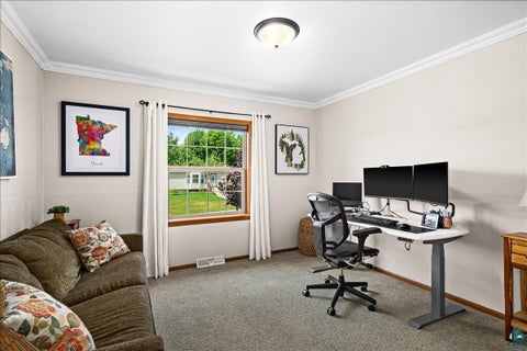 Tiny photo for 77 Arbutus Dr, Duluth, MN 55810 (MLS # 6127159)