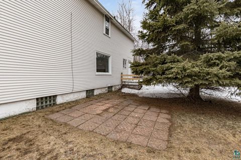 Tiny photo for 155 W Myrtle St, Duluth, MN 55811 (MLS # 6124223)