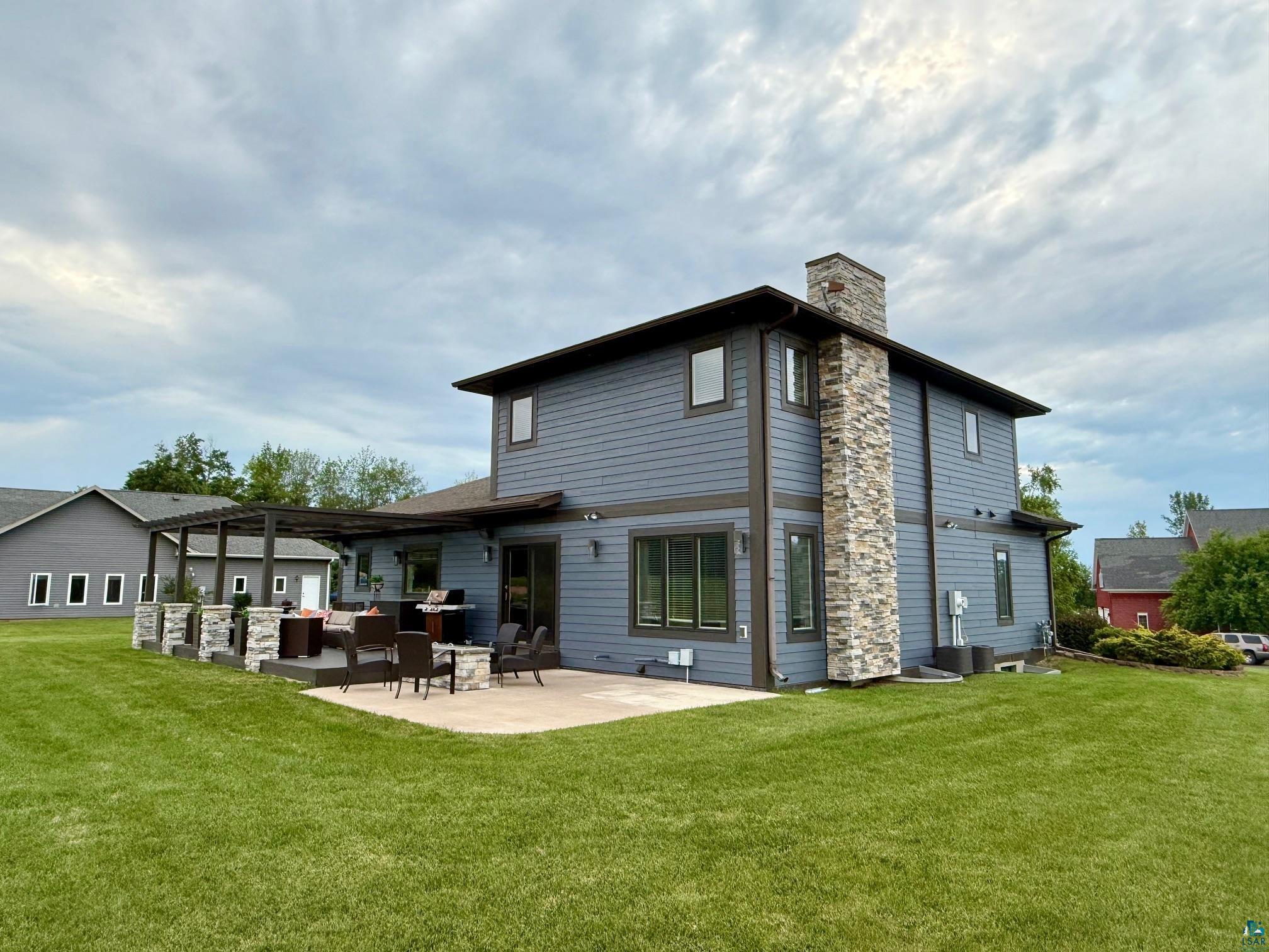 2812 Fellman Dr