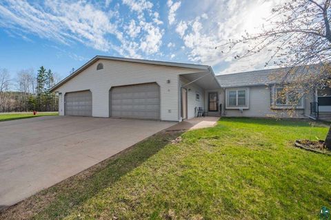 Photo of 2506 E 21st Ave #-, Hibbing, MN 55746 (MLS # 6125163)