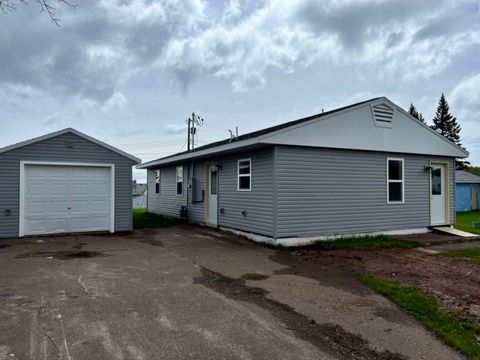 Photo of 35 Field Rd, Silver Bay, MN 55614 (MLS # 6122635) Photo of 35 Field Rd, Silver Bay, MN 55614 (MLS # 6122635)
