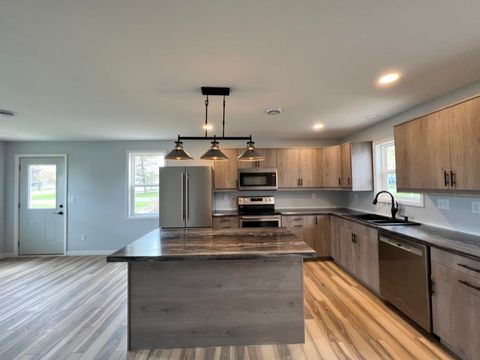 Tiny photo for 35 Field Rd, Silver Bay, MN 55614 (MLS # 6122635)