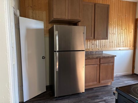 Tiny photo for 826 E 6th St, Duluth, MN 55805 (MLS # 6126588)