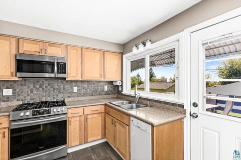 Tiny photo for 5006 Dodge St, Duluth, MN 55804 (MLS # 6126256)