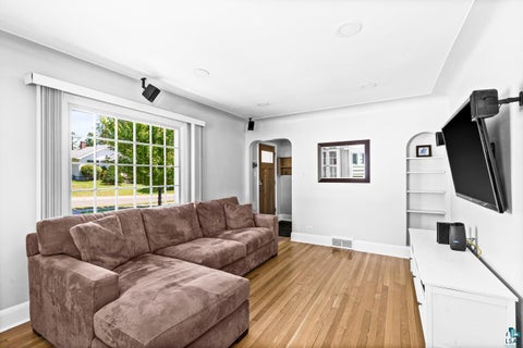 Tiny photo for 5006 Dodge St, Duluth, MN 55804 (MLS # 6126256)
