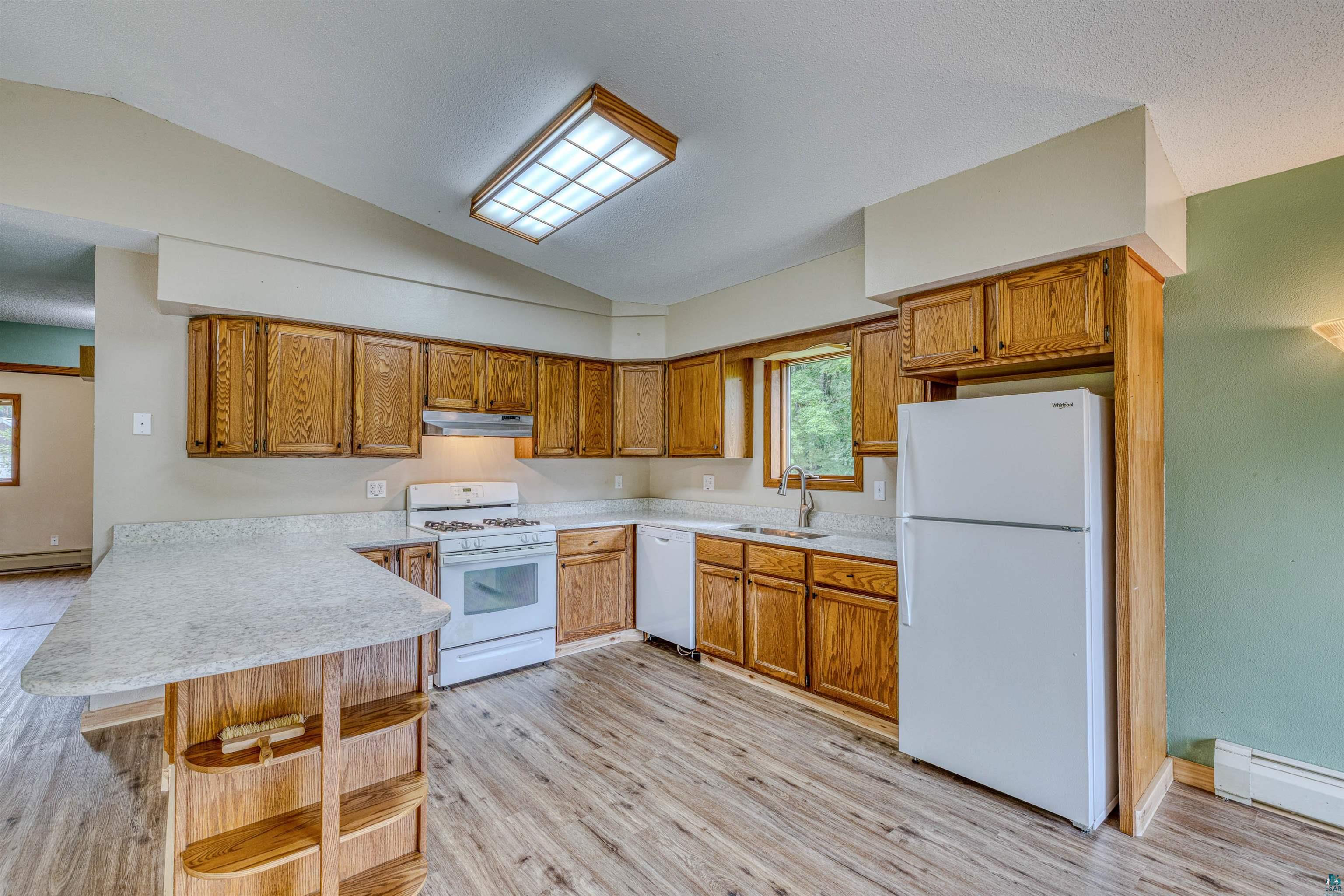 2084 E Foxboro Chaffey Rd