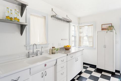 Tiny photo for 4320 W 6th St, Duluth, MN 55807 (MLS # 6124976)