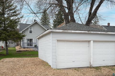 Tiny photo for 4320 W 6th St, Duluth, MN 55807 (MLS # 6124976)