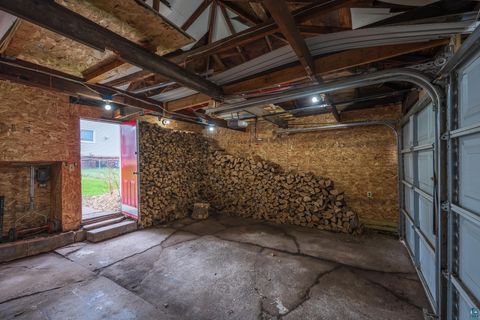 Tiny photo for 4320 W 6th St, Duluth, MN 55807 (MLS # 6124976)