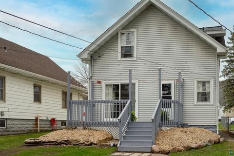 Tiny photo for 4320 W 6th St, Duluth, MN 55807 (MLS # 6124976)