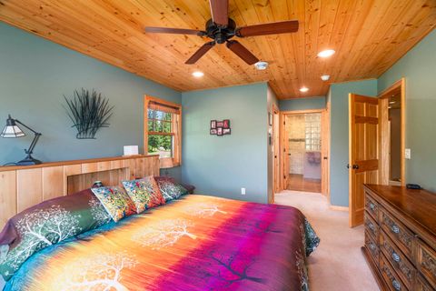 Tiny photo for 185 Sag Lake Tr, Grand Marais, MN 55604 (MLS # 6123462)