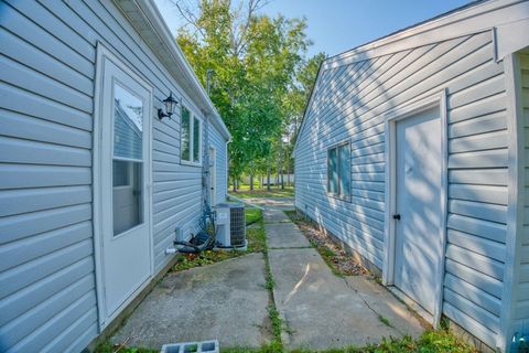 Tiny photo for 14 E 4th Ave S Ave, Aurora, MN 55705 (MLS # 6123861)