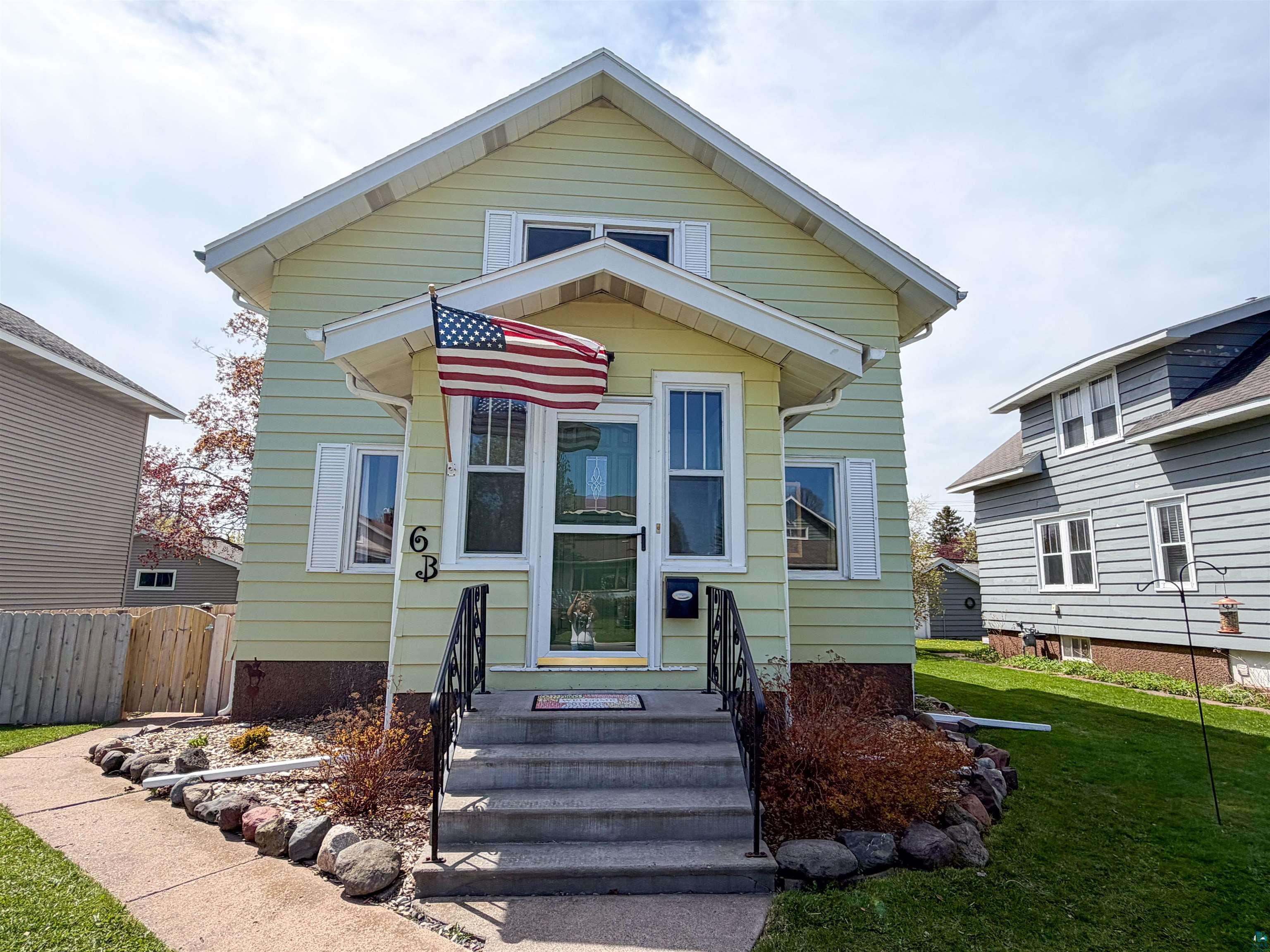 6B Hayes Ct