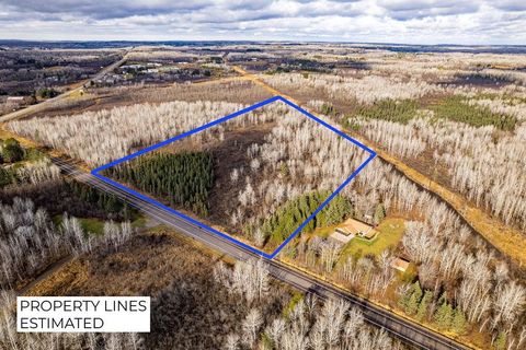 Photo of 55 Morris Thomas Rd, Hermantown, MN 55811 (MLS # 6121889)