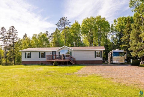 Tiny photo for 809 Scenic Dr, Two Harbors, MN 55616 (MLS # 6126185)