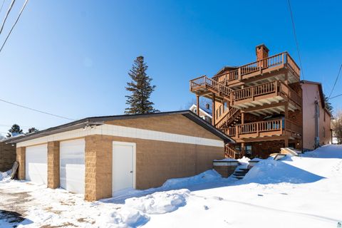 Tiny photo for 814 W 5th St, Duluth, MN 55806 (MLS # 6123789)