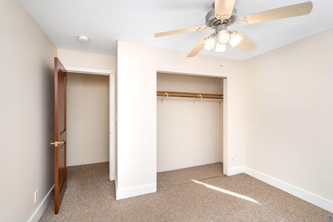 Tiny photo for 814 W 5th St, Duluth, MN 55806 (MLS # 6123789)