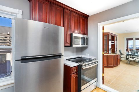 Tiny photo for 814 W 5th St, Duluth, MN 55806 (MLS # 6123789)