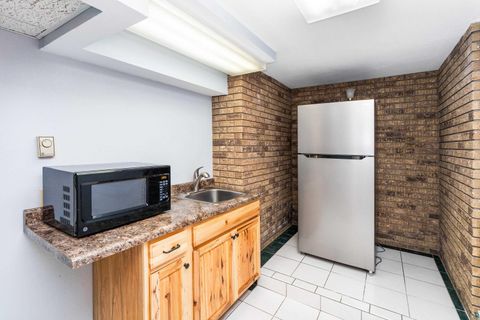Tiny photo for 814 W 5th St, Duluth, MN 55806 (MLS # 6123789)