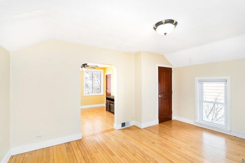 Tiny photo for 814 W 5th St, Duluth, MN 55806 (MLS # 6123789)
