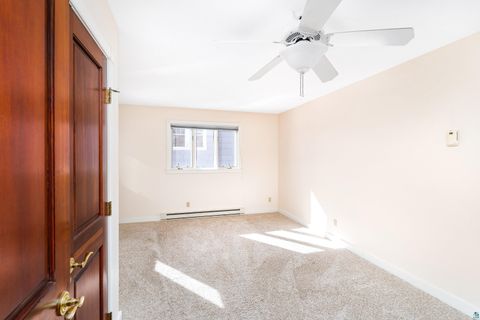 Tiny photo for 814 W 5th St, Duluth, MN 55806 (MLS # 6123789)