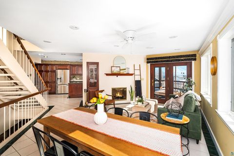 Tiny photo for 814 W 5th St, Duluth, MN 55806 (MLS # 6123789)