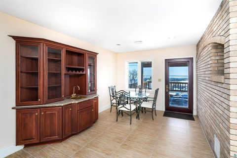 Tiny photo for 814 W 5th St, Duluth, MN 55806 (MLS # 6123789)