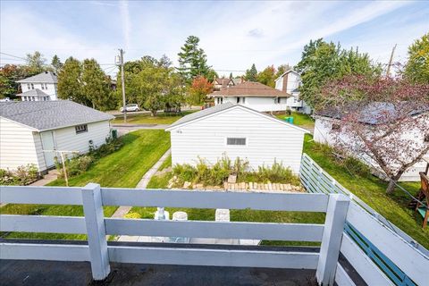 Tiny photo for 1915 E 9th St, Duluth, MN 55812 (MLS # 6122209)