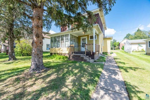 Photo of 514 W 2nd Ave, Keewatin, MN 55753 (MLS # 6127564)