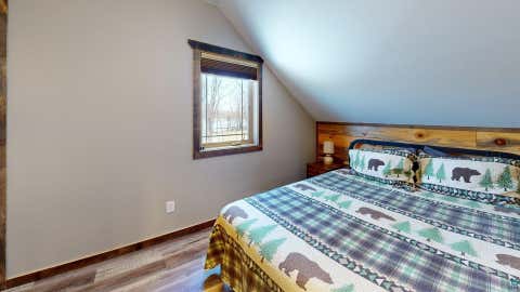 Tiny photo for 7498 Bayside Dr, Crane Lake, MN 55725 (MLS # 6125546)