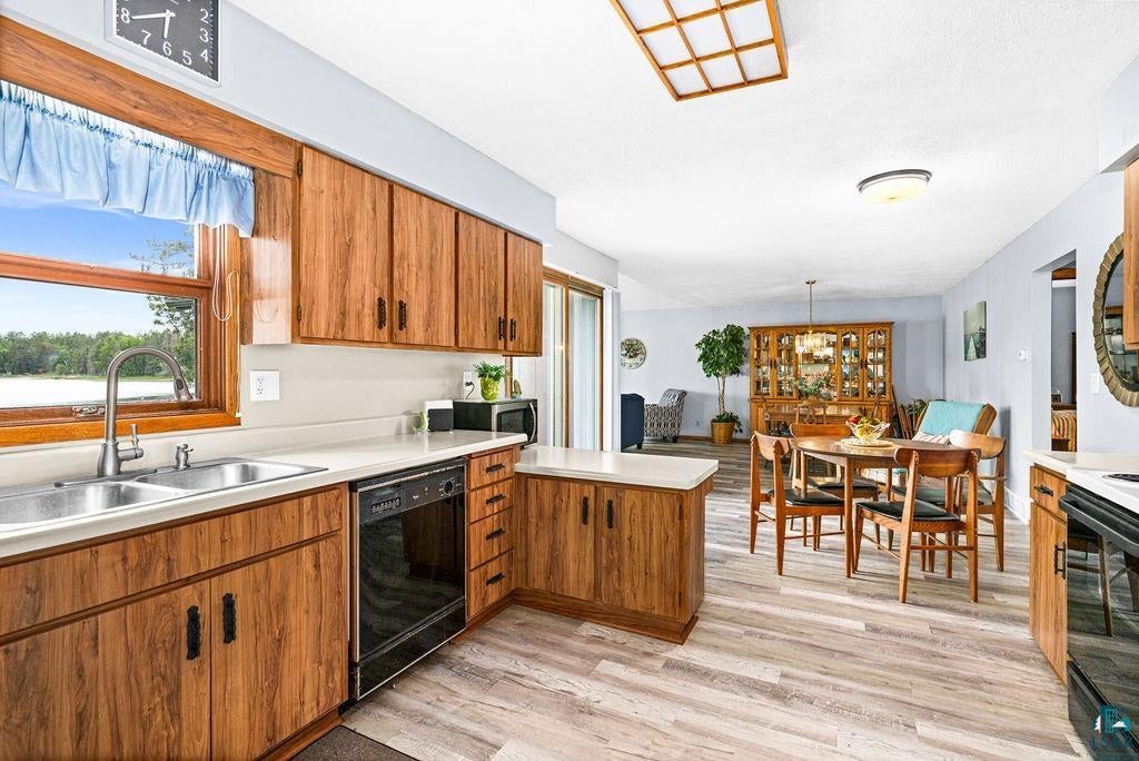 10550 S Lake of the Woods Rd