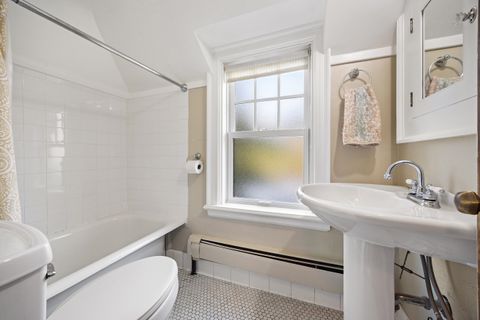 Tiny photo for 124 N Hawthorne Rd, Duluth, MN 55812 (MLS # 6123659)