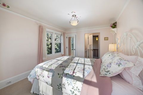 Tiny photo for 124 N Hawthorne Rd, Duluth, MN 55812 (MLS # 6123659)